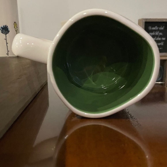 Rae Dunn  TOP O’ THE MORNING mug   St Paddy’s Day 🍀 - Picture 3 of 3